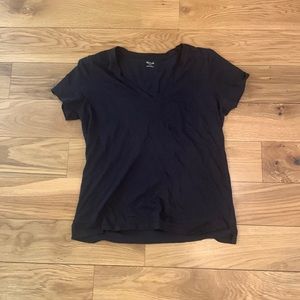 V neck pocket tee